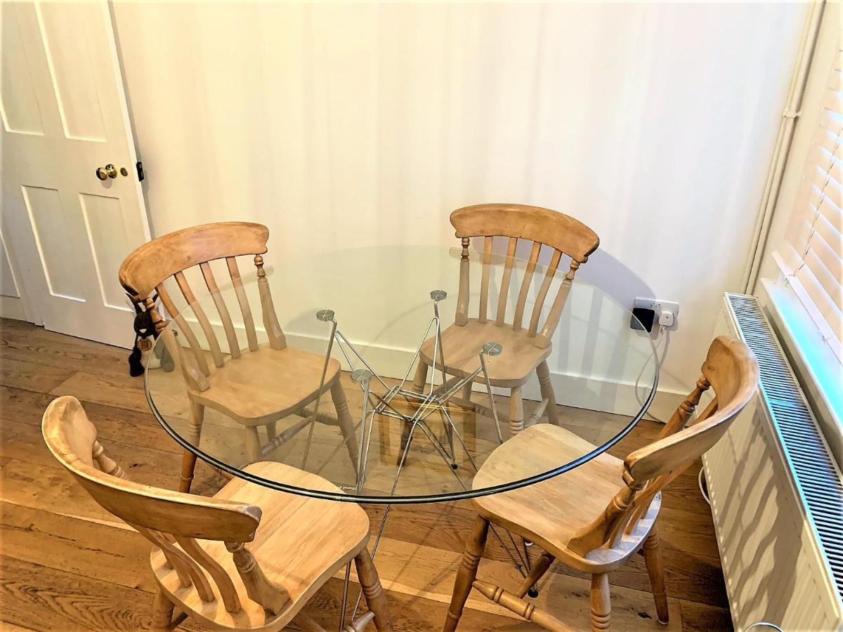 Riverside Channel5 "Holidays Homes In The Sun" Featured Central Canterbury Cottage With Free Parking Ngoại thất bức ảnh
